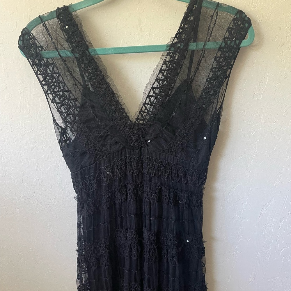 Max Studio Size Small black lace dress